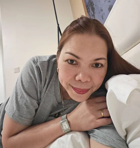 Ivy, 42