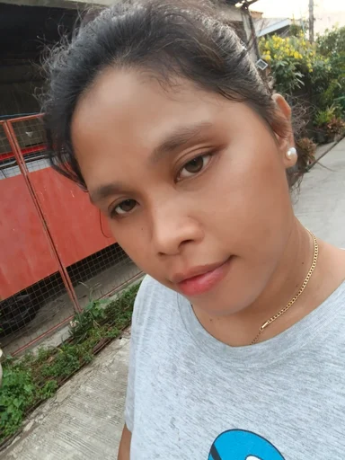 Dulce, 33