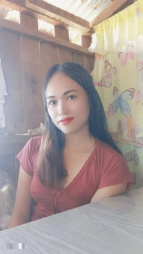Mae, 28