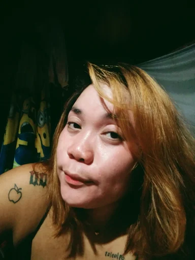 Mary, 32