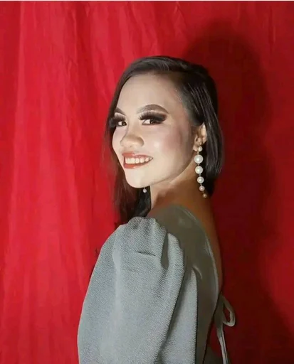 Caren, 20