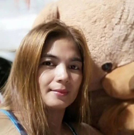 Ivee, 43