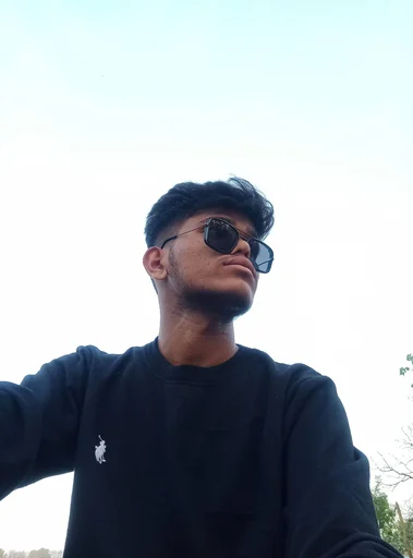 Nish, 21