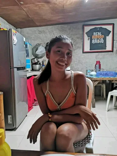 Jia, 32