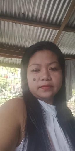 Lilibeth, 40