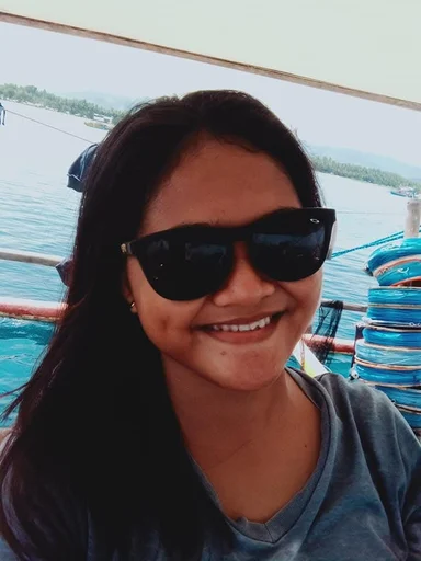 Jenny, 25
