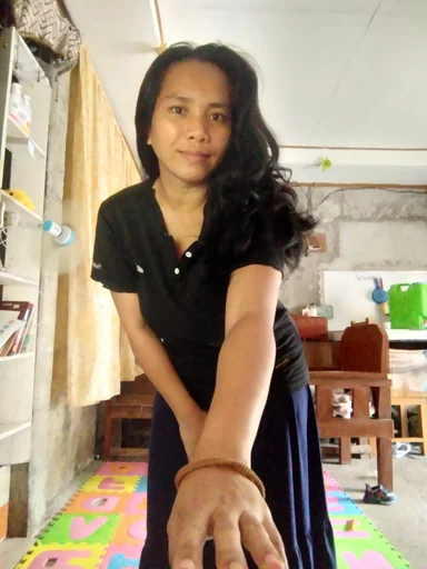 Lowen mae, 33