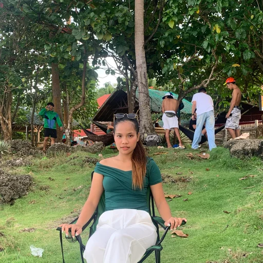 Jemalyn, 24