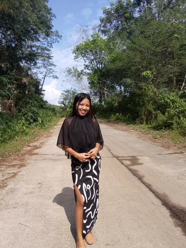 Ronilyn, 23