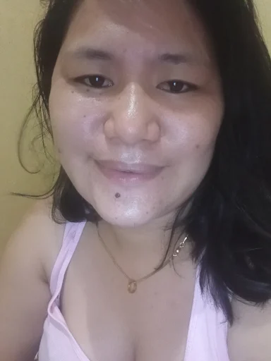 Tomas, 33