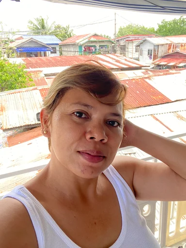 Anne, 39