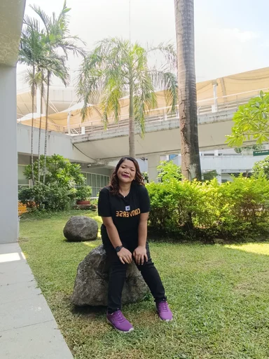 Jonalyn, 36