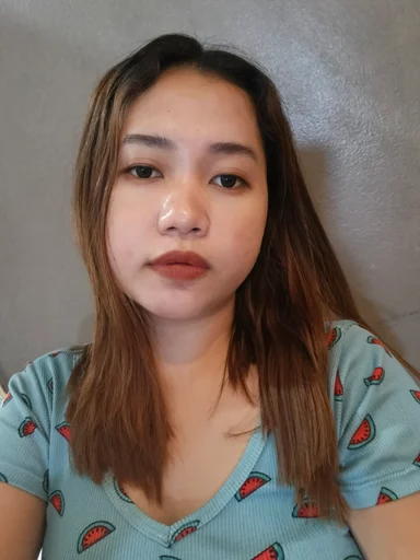 Cecille, 27