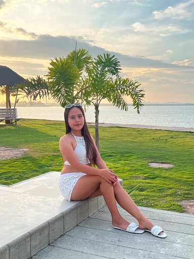 Arianne, 23