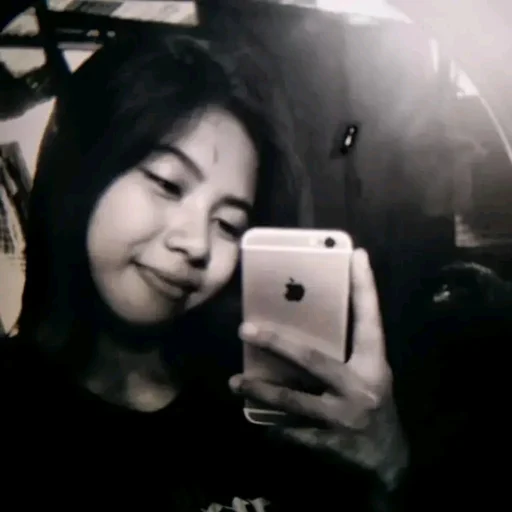 Julyka, 18
