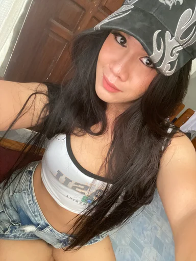 Ziah, 20