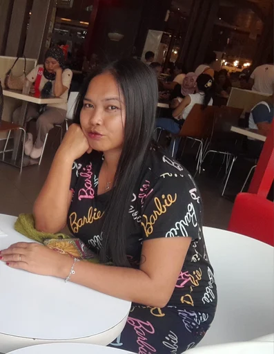 Lian, 32