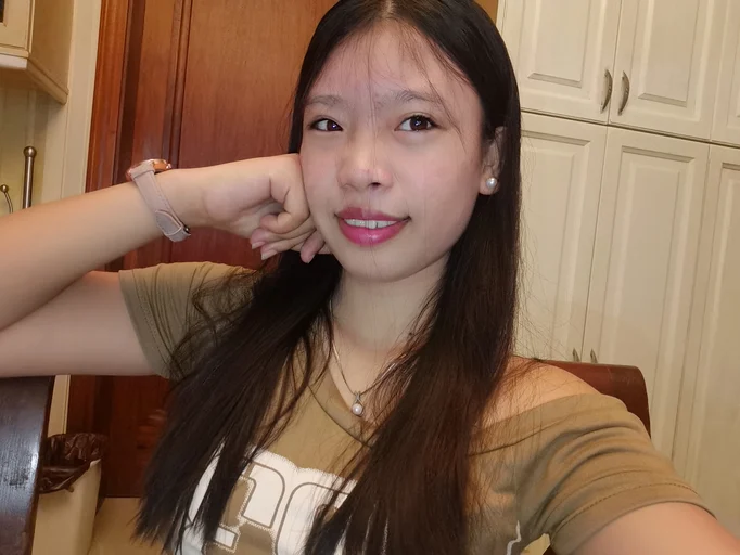 Lea, 18