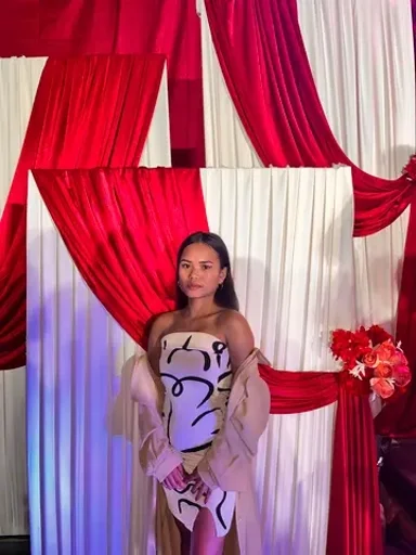 Ivy, 19