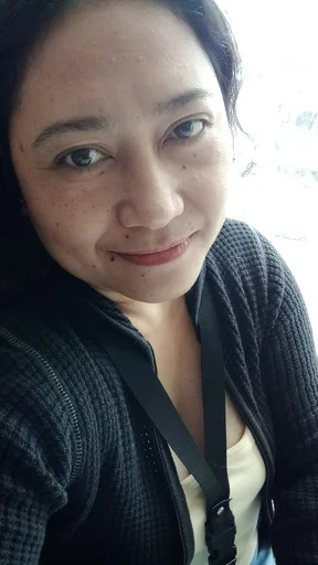 Issa, 43