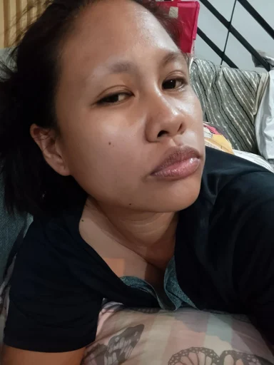 Lyn, 32