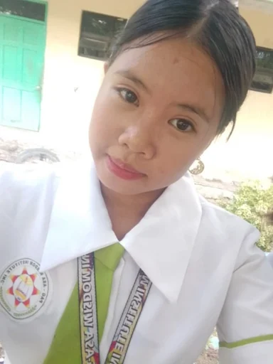 Nazel, 18