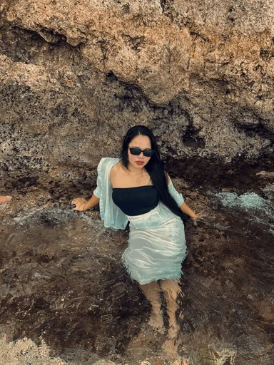 Lucia, 20