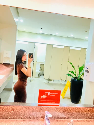 Nida, 35