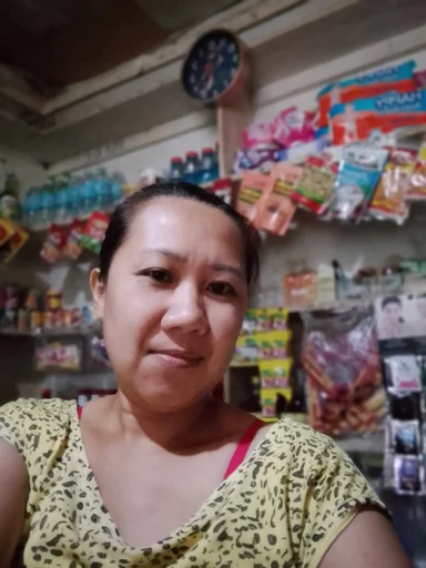 Evelyn, 40