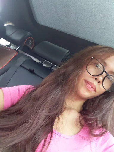 Jo, 24