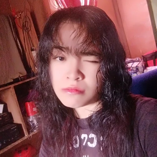 Jenny, 25