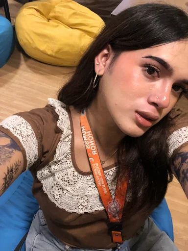 christine, 19