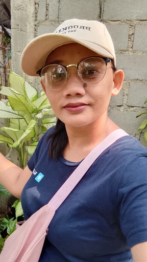 Joan, 35