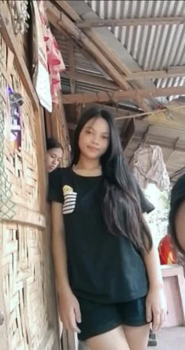 Rovelyn, 20
