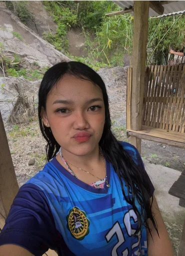 Kiara vien, 18