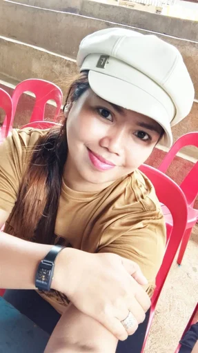 Rona, 35