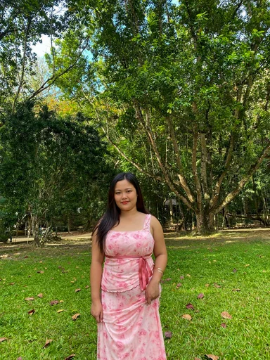 Hazel, 24