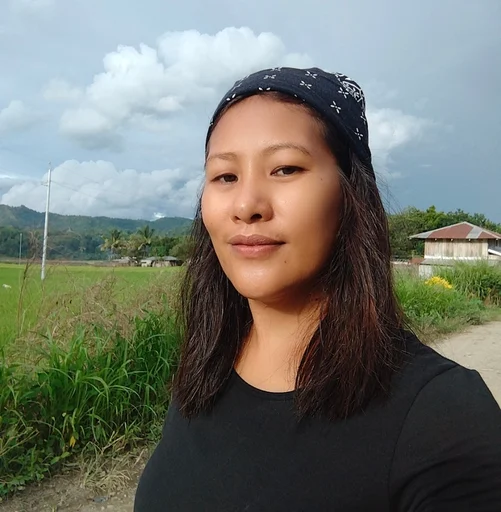 Dy, 38