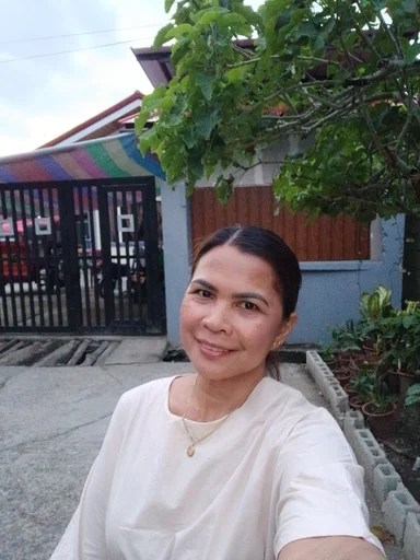 Jovelyn Napigkit, 51