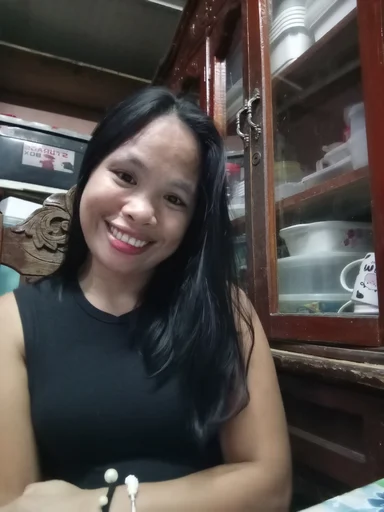 Diana, 27