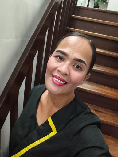 Geraldine, 35